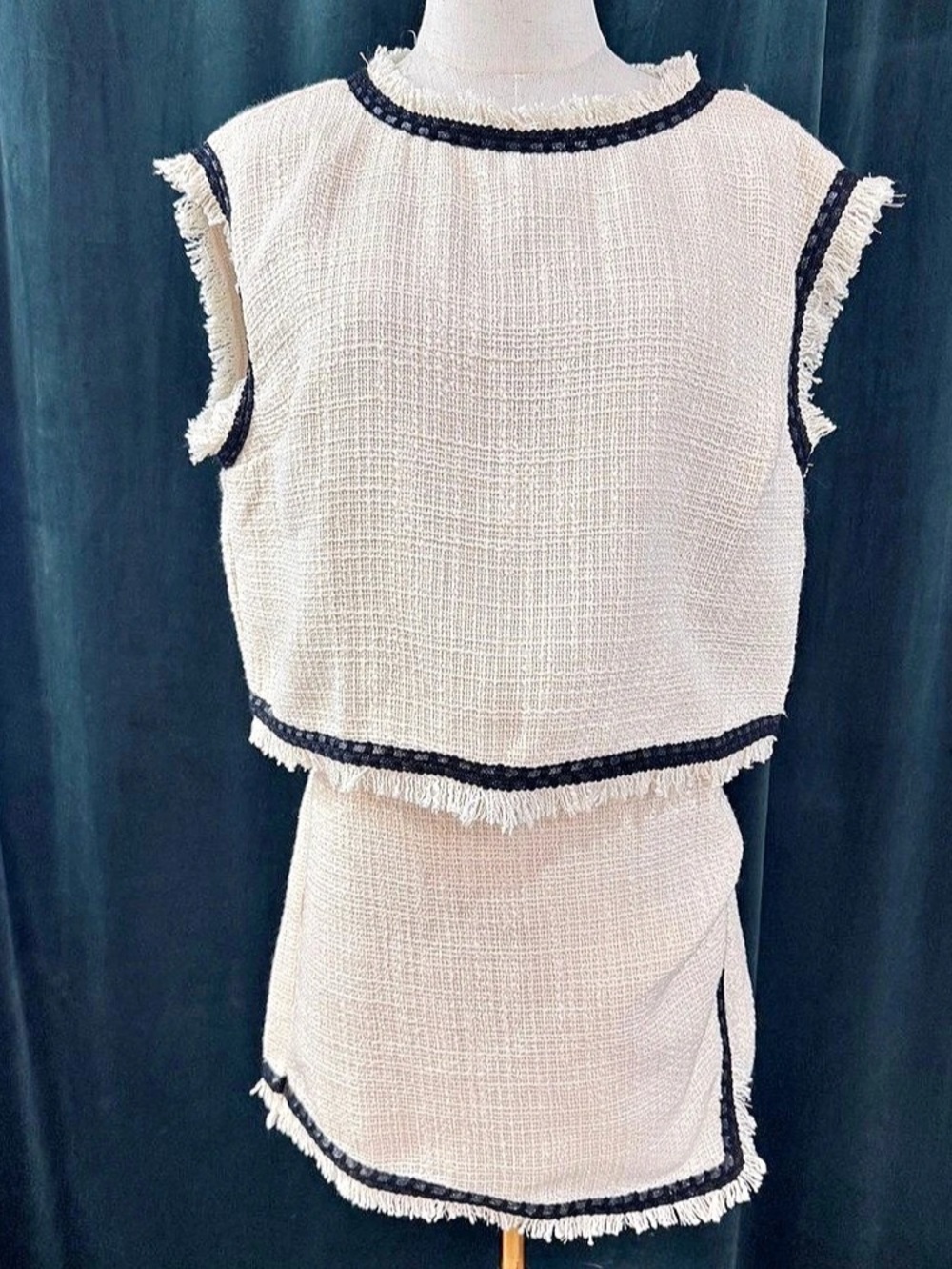 La Lavon Cream Navy Tweed Fringe Skort 2 Piece Set Various Sizes NWOT